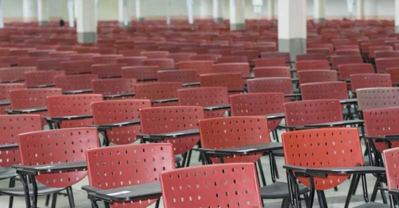 Onde Encontro Cadeira Universitária com Prancheta Jabaquara - Cadeira Universitária com Prancheta Frontal Onde Encontro Cadeira Universitária com Prancheta Jabaquara - Cadeira Universitária com Prancheta Frontal